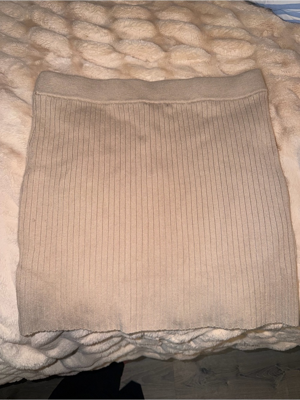 Abercrombie & Fitch Tan Ribbed Skirt